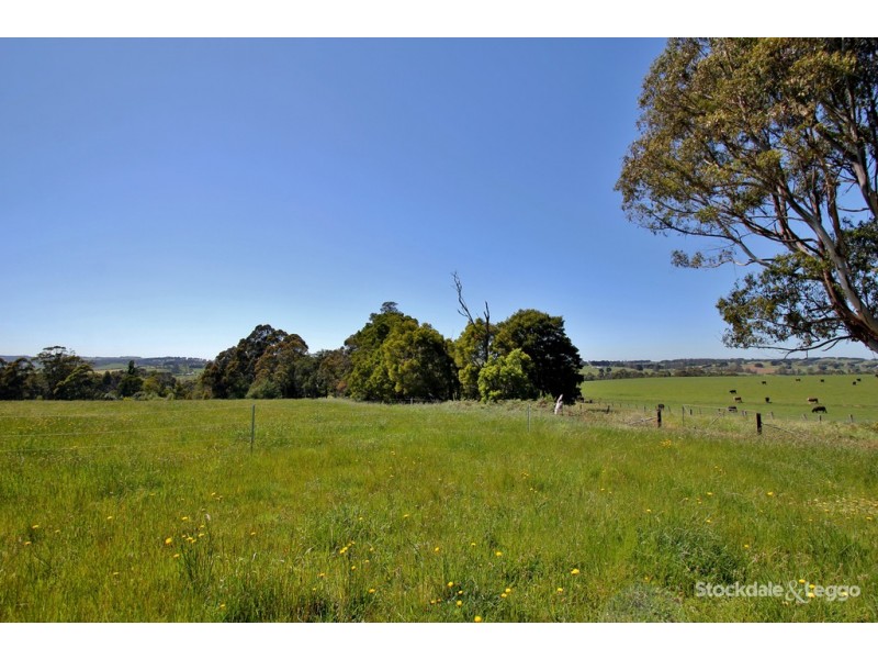 15 Wightmans Road, Leongatha North VIC 3953