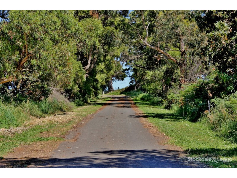 15 Wightmans Road, Leongatha North VIC 3953