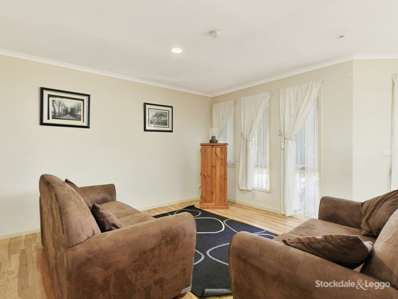 24 Chamberlain Drive, Leongatha VIC 3953