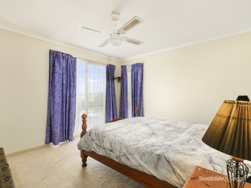 24 Chamberlain Drive, Leongatha VIC 3953