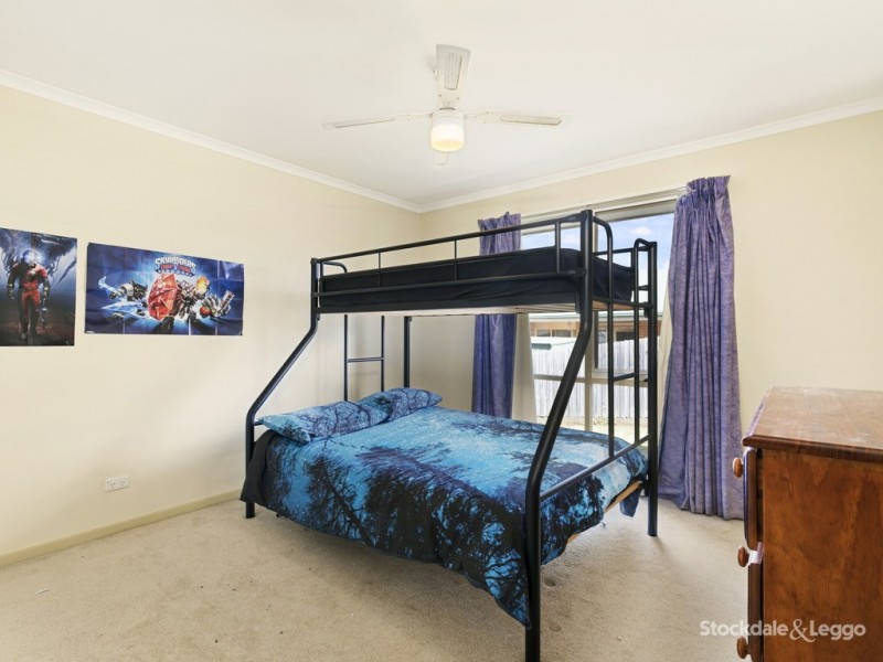 24 Chamberlain Drive, Leongatha VIC 3953