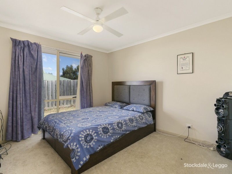 24 Chamberlain Drive, Leongatha VIC 3953