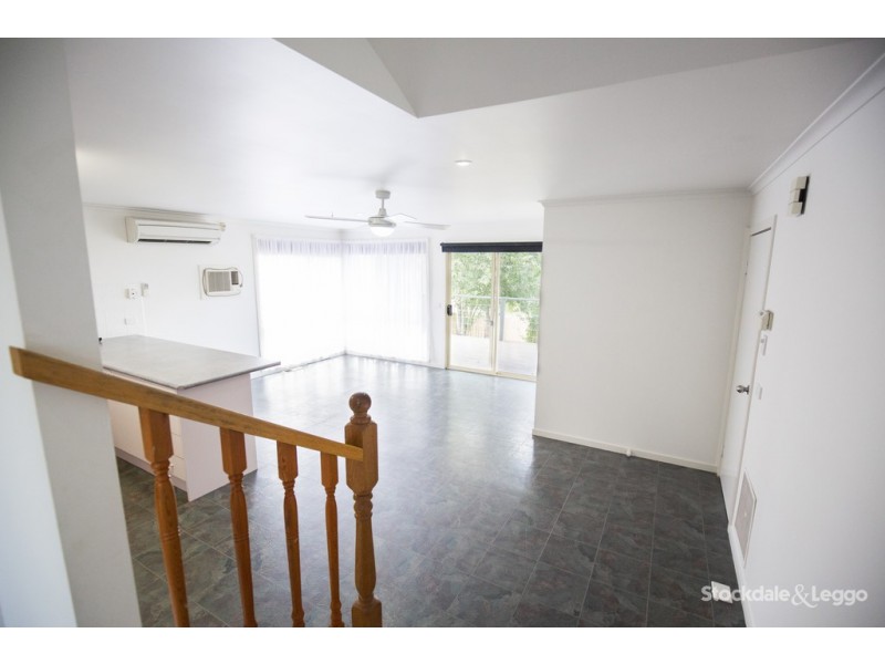 21 Chamberlain Drive, Leongatha VIC 3953