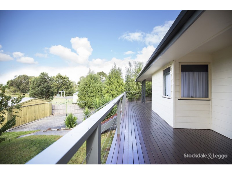 21 Chamberlain Drive, Leongatha VIC 3953