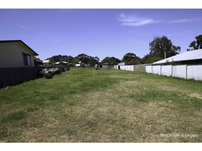 34 Campbell Street, Meeniyan VIC 3956