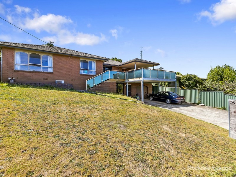 25 Lee Parade, Leongatha VIC 3953