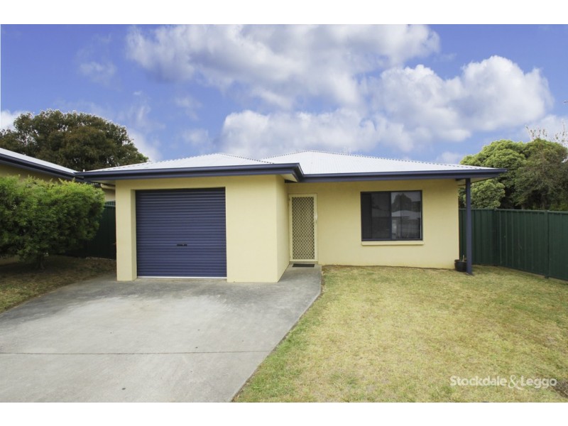 6/4 Miles Lane, Leongatha VIC 3953