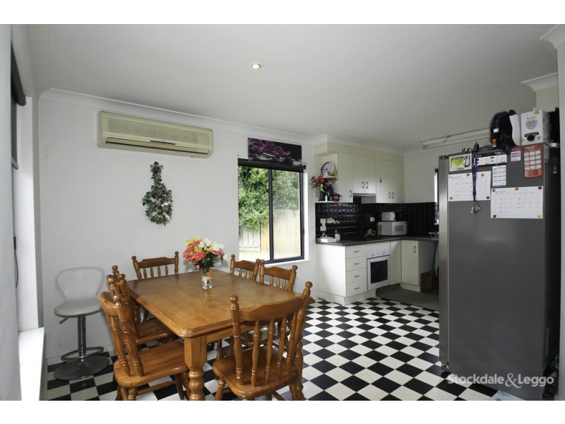 6/4 Miles Lane, Leongatha VIC 3953