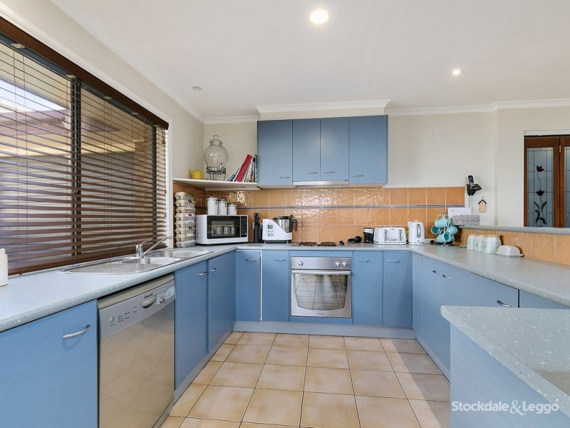 9 Blair Crescent, Leongatha VIC 3953
