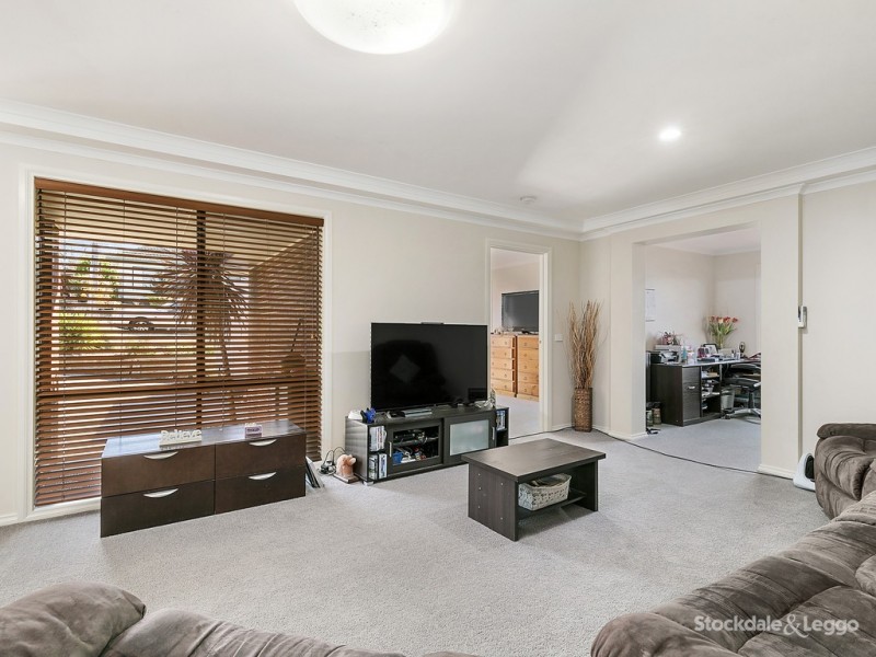 9 Blair Crescent, Leongatha VIC 3953
