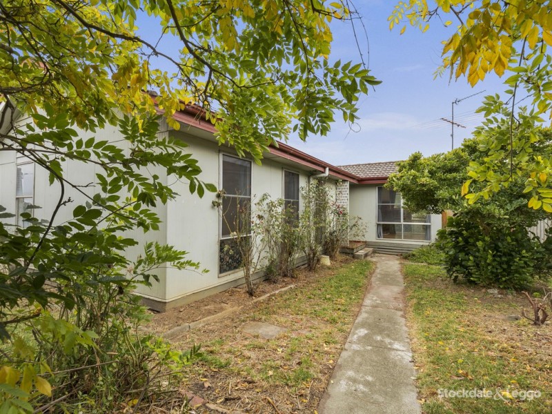 18 Bawden Street, Leongatha VIC 3953