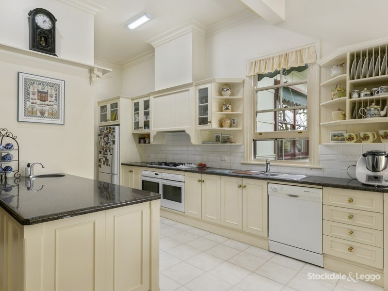 355 One Chain Road, Kardella VIC 3951