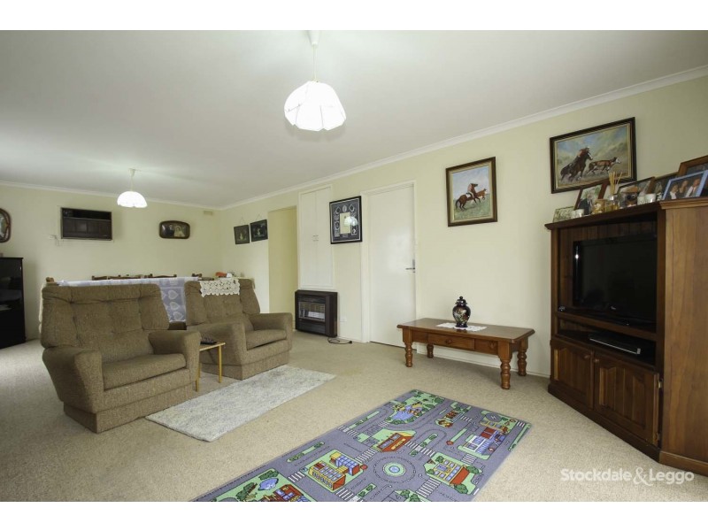 2 Royston Street, Meeniyan VIC 3956