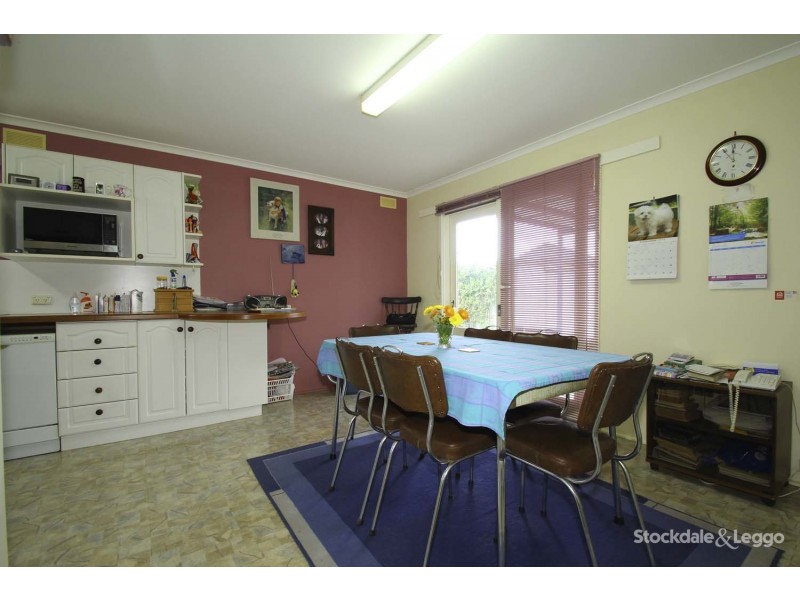 2 Royston Street, Meeniyan VIC 3956