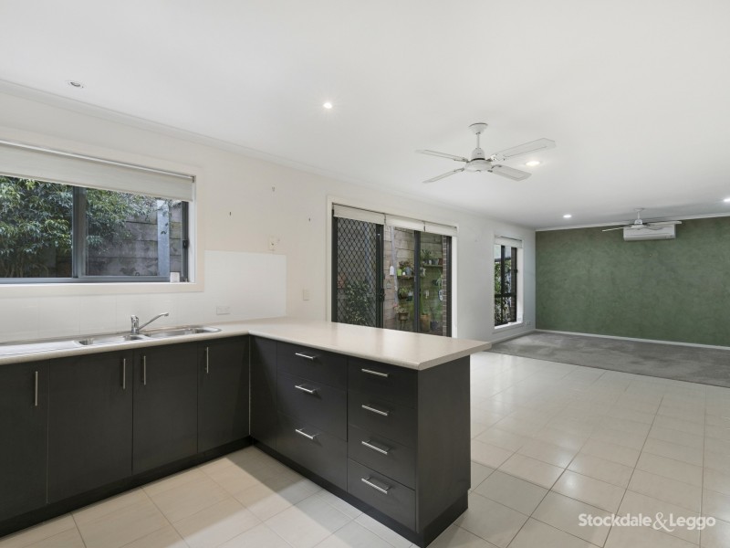 2/28 Victory Avenue, Foster VIC 3960