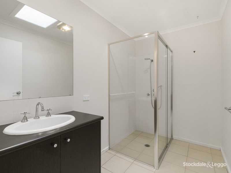 2/28 Victory Avenue, Foster VIC 3960