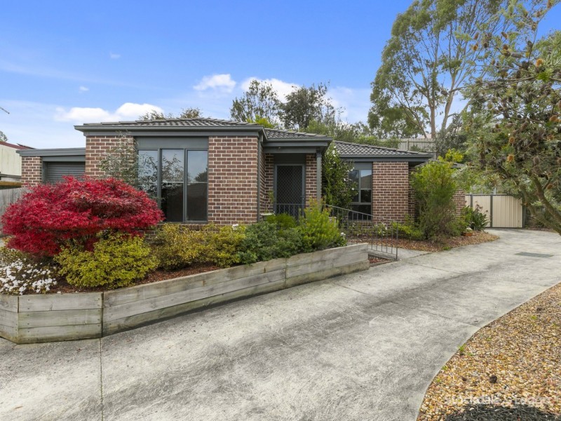 2/28 Victory Avenue, Foster VIC 3960
