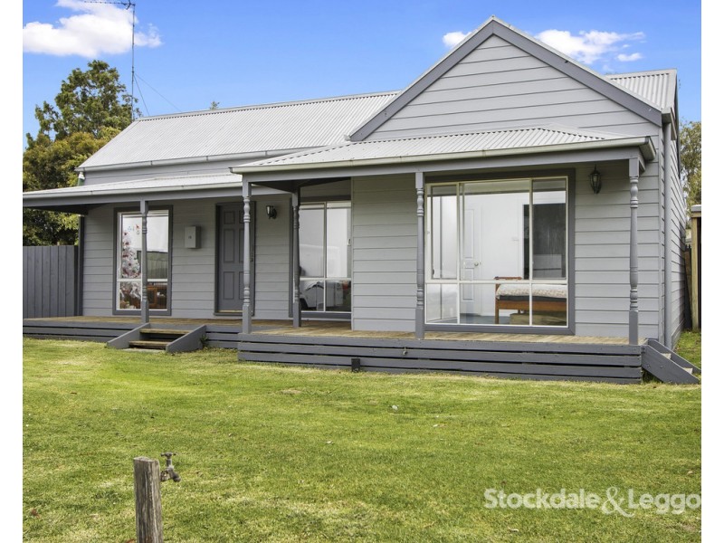 14 Worthy Street, Leongatha VIC 3953