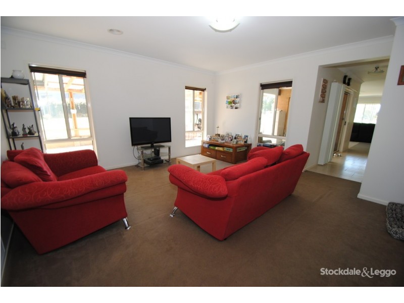 8 Darleen Court, Leongatha VIC 3953