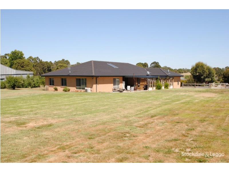 8 Darleen Court, Leongatha VIC 3953