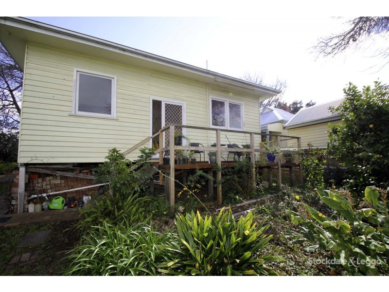 37 Bent Street, Leongatha VIC 3953