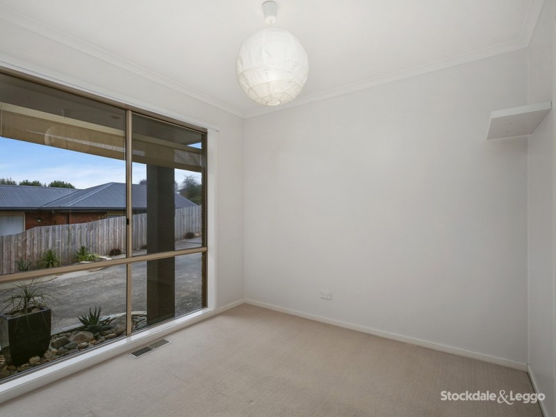 9 Laura Grove, Leongatha VIC 3953