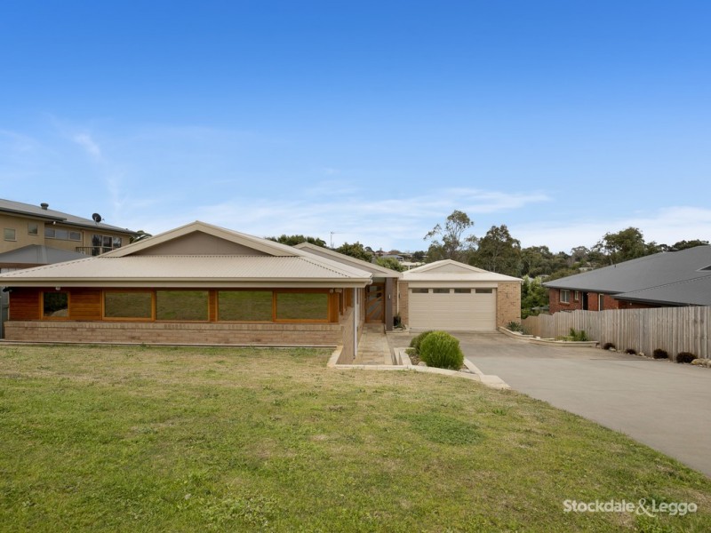 9 Laura Grove, Leongatha VIC 3953