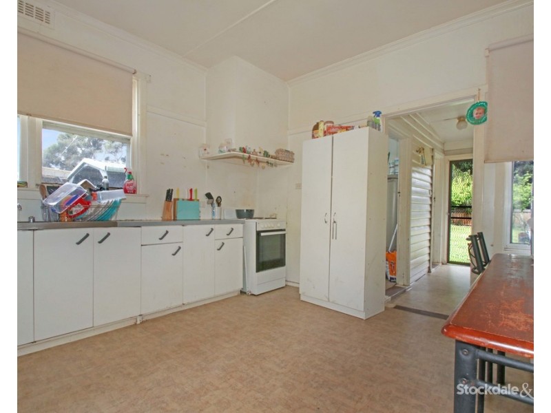 6 Long Street, Leongatha VIC 3953