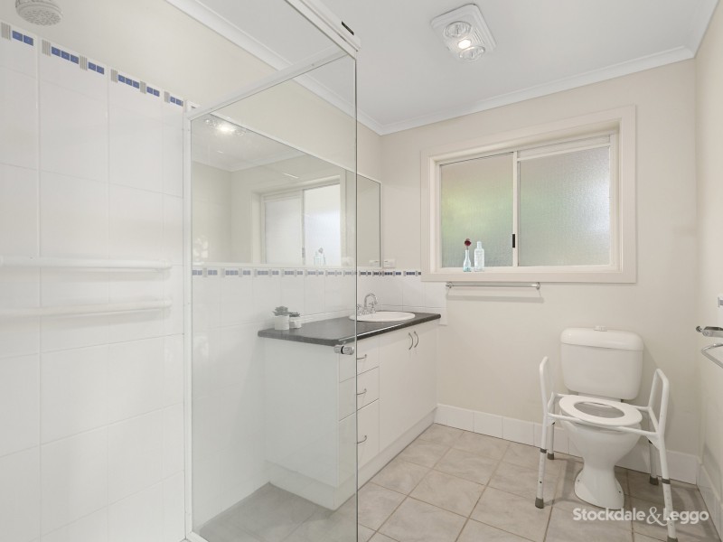 12 Greenwood Parade, Leongatha VIC 3953