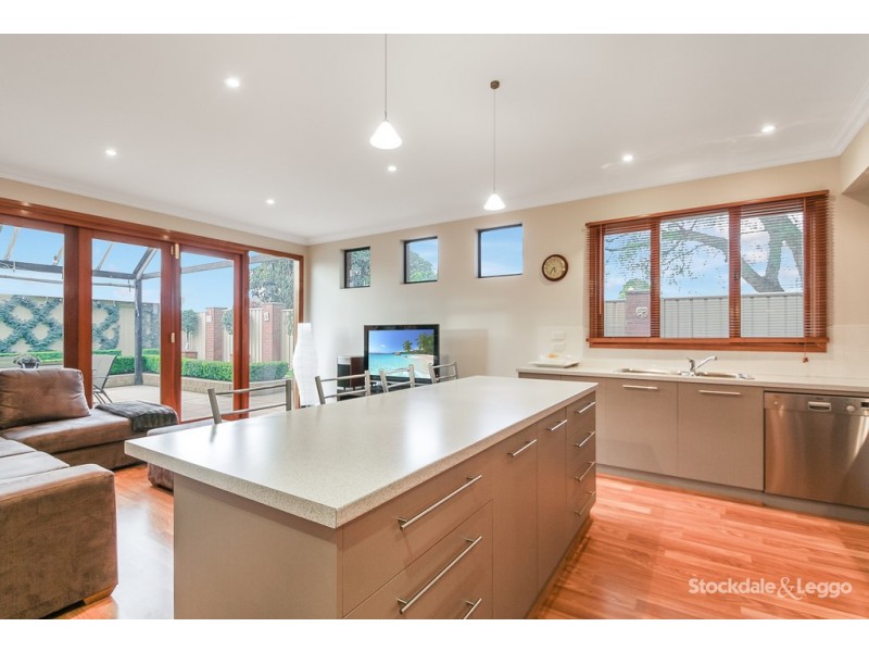 94 Mccartin Street, Leongatha VIC 3953