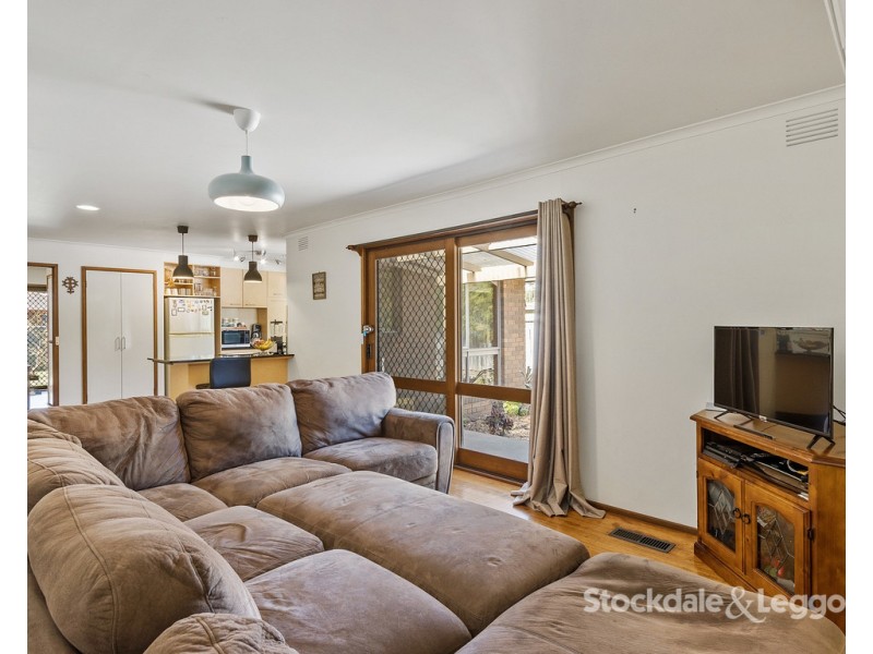 8 Joel Court, Leongatha VIC 3953