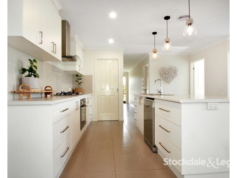 13 Vale Court, Leongatha VIC 3953