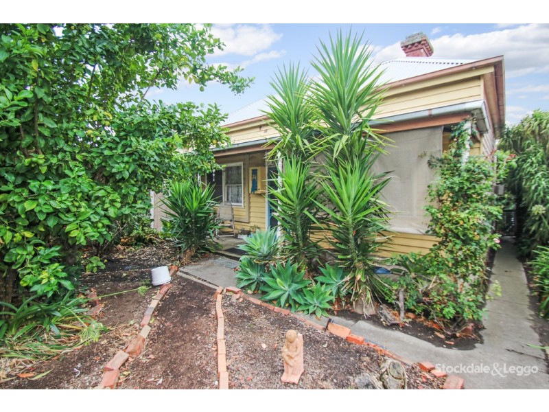 23 Roughead Street, Leongatha VIC 3953