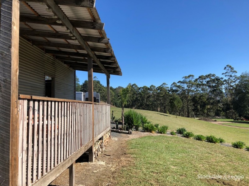 149 Griggs Road, Hallston VIC 3953