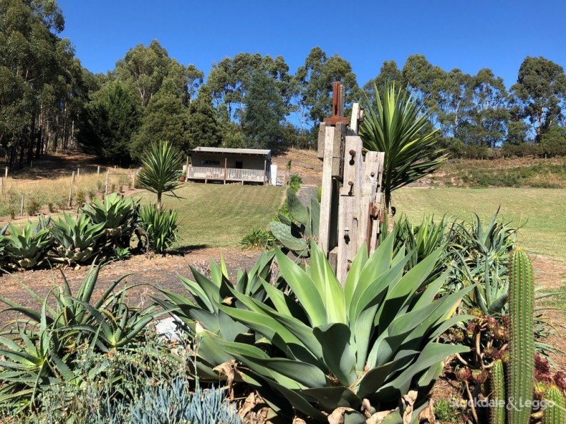 149 Griggs Road, Hallston VIC 3953