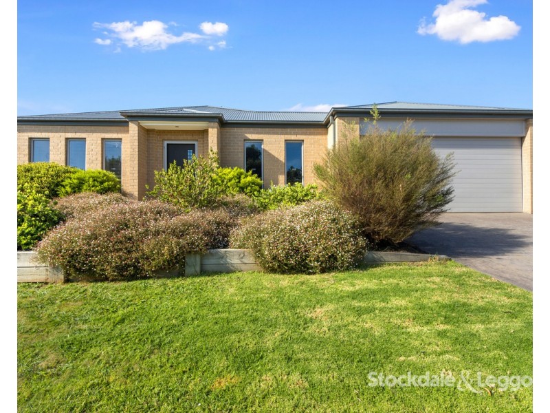 9 Floraston Drive, Leongatha VIC 3953