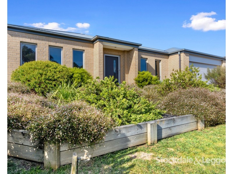 9 Floraston Drive, Leongatha VIC 3953