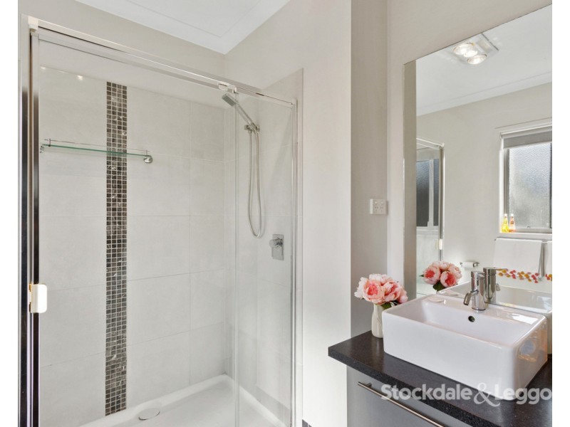 9 Floraston Drive, Leongatha VIC 3953