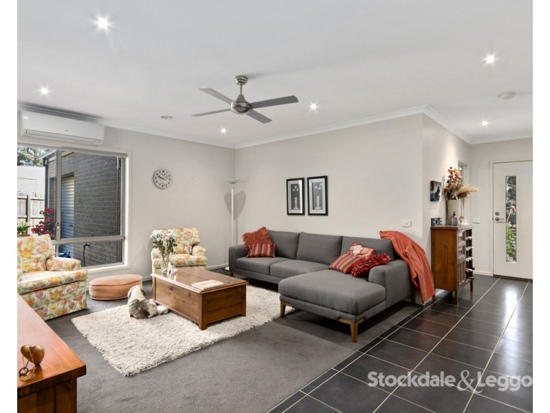 9 Floraston Drive, Leongatha VIC 3953