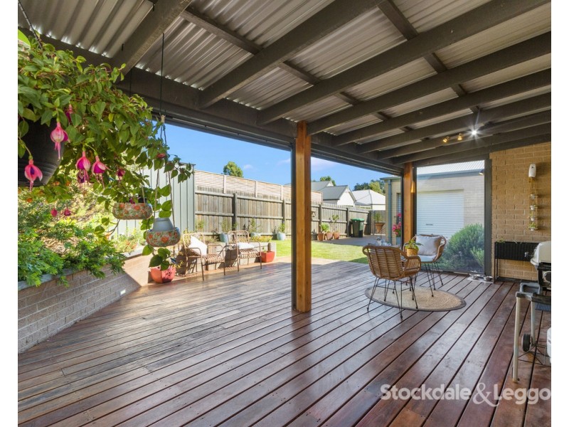 9 Floraston Drive, Leongatha VIC 3953