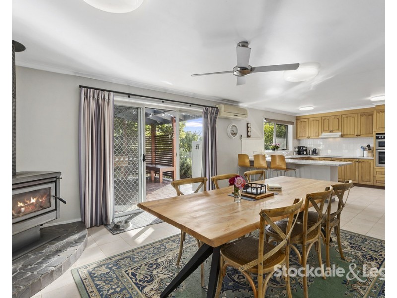 4 Clinton Court, Leongatha VIC 3953