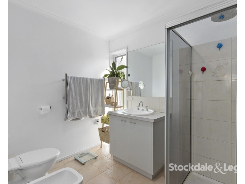 4 Clinton Court, Leongatha VIC 3953