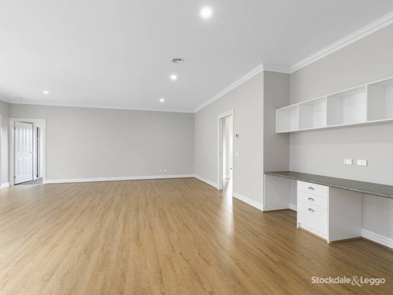 8 Carla Crescent, Korumburra VIC 3950