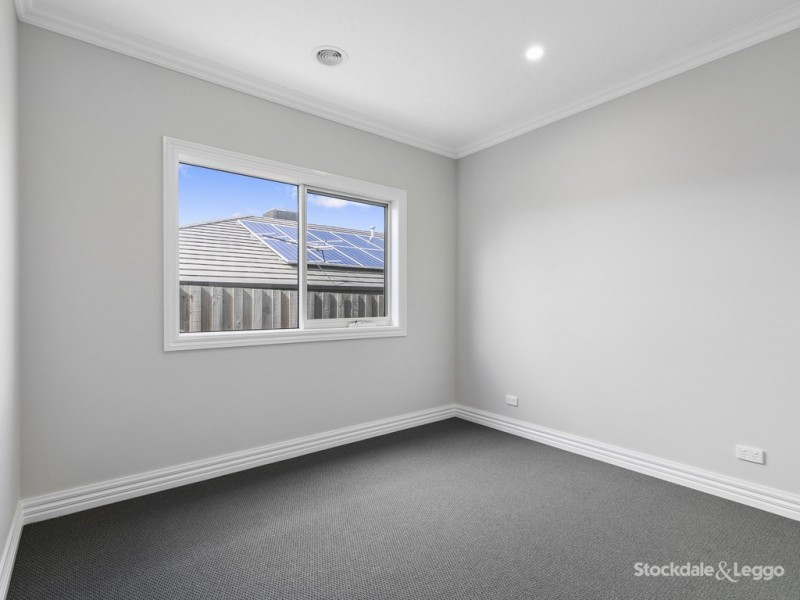 8 Carla Crescent, Korumburra VIC 3950