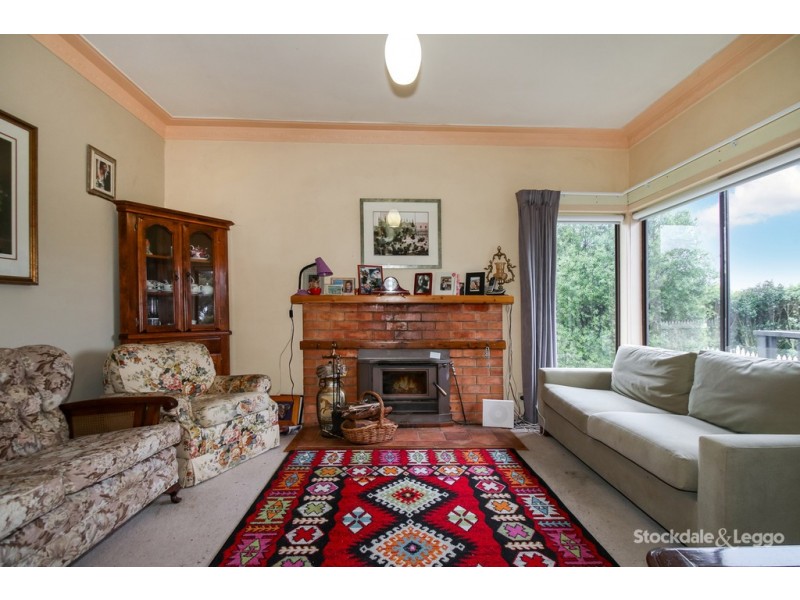 7 Commonwealth Avenue, Korumburra VIC 3950