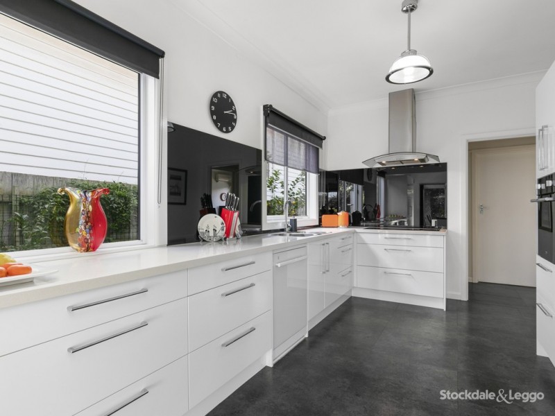 19 Blackmore Avenue, Leongatha VIC 3953