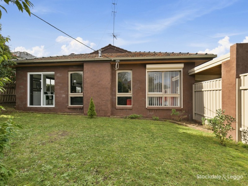 19 Blackmore Avenue, Leongatha VIC 3953