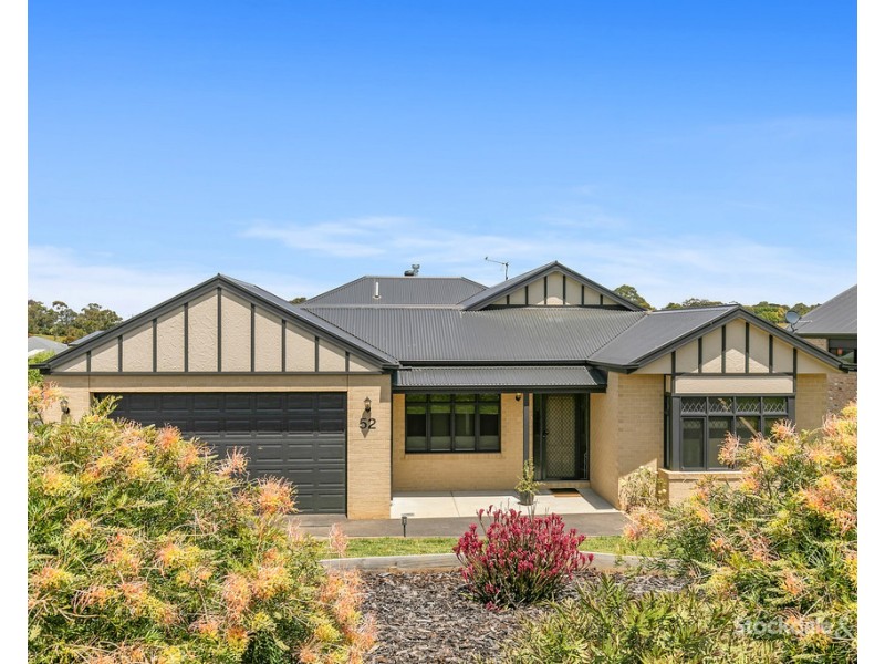 52 Carr Avenue, Leongatha VIC 3953