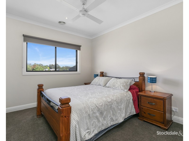 52 Carr Avenue, Leongatha VIC 3953