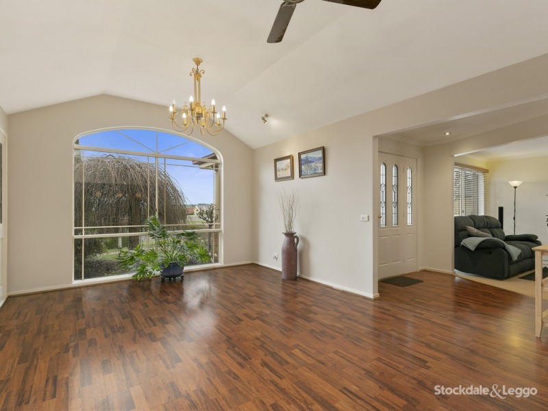 6 Carr Avenue, Leongatha VIC 3953
